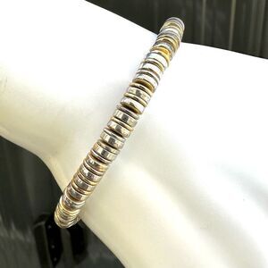Mixed metal disc stretchy bracelet
